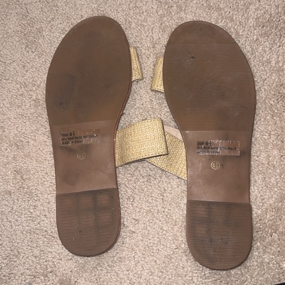 Lulus Time to Chill Natural Raffia Slide Sandals - Picture 3 of 3